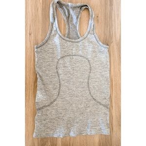 Swiftly Tech Lululemon Sparkle Grey Tank Size 4